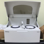 MINDRAY BS 200 FULLY AUTOMATICALLY BIO-CHEMISTRY